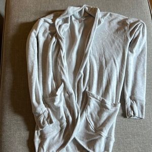 White/light grey sweater, perfect for family dinner or going out, Athleta girl